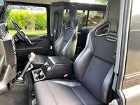 LAND ROVER DEFENDER 90