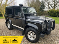 LAND ROVER DEFENDER 90