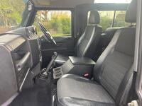 LAND ROVER DEFENDER 90