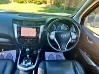 NISSAN NAVARA